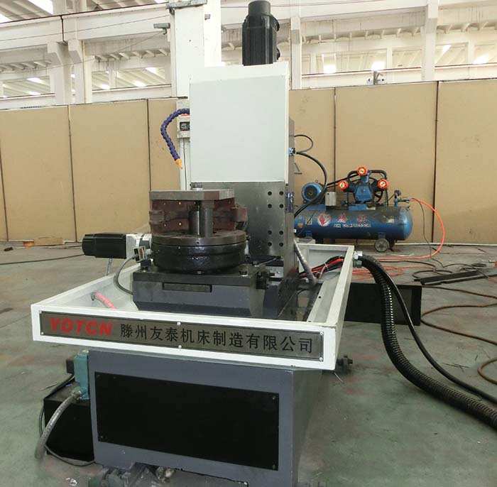 馬蹄鐵專用(yòng)機床正面圖