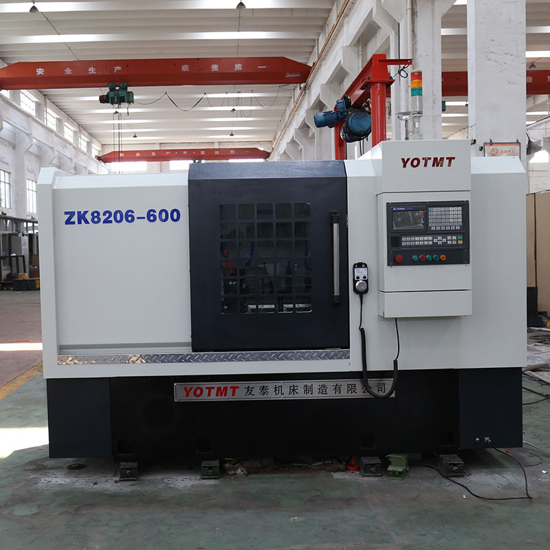 ZK8206-600銑端面打中心(xin)